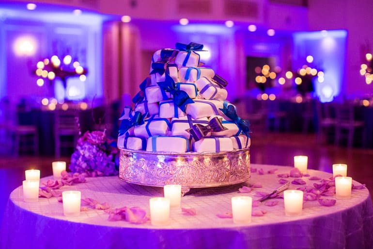 15 Wedding Cakes That (Almost) Look Too Good To Eat! - New Jersey Bride