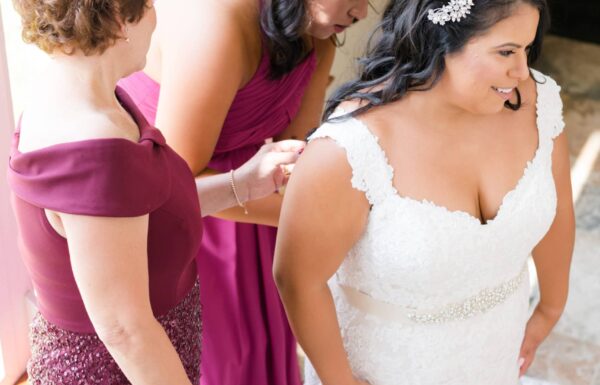 Curvy Bride
