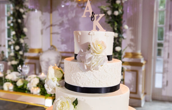 These Brides’ Personalities Shone at Their Stunning Crystal Plaza Wedding