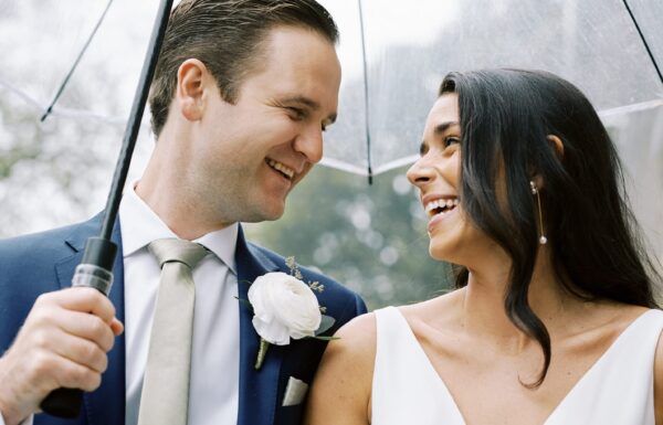 A Lakeside Wedding With a Simple and Serene Vibe