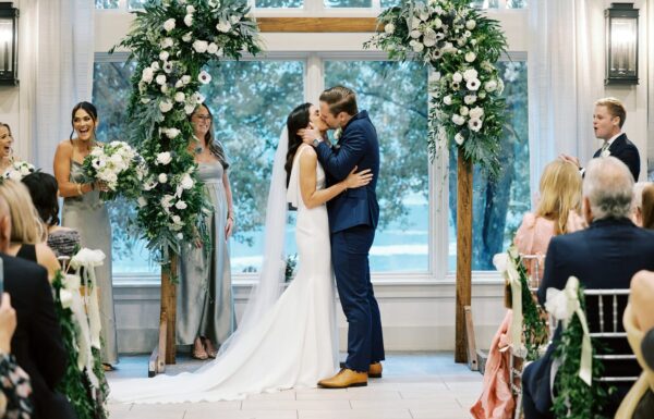 A Lakeside Wedding With a Simple and Serene Vibe