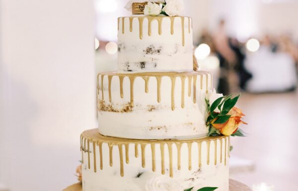 A ‘Refined Rustic’ Aesthetic Created An Elegant Autumn Big Day