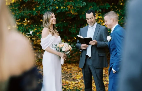 A Micro-Wedding at Deep Cut Gardens Full of Natural Beauty