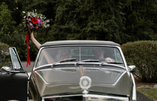 A Wedding at the Bride’s Parents’ Home Let This Couple Make It All Their Own
