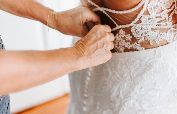 Vintage Vibes at This Smithville Inn Wedding