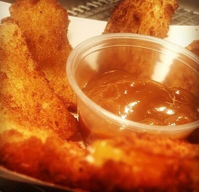 Grilly Cheese Food Truck Gallery 13