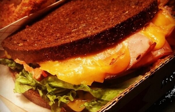 Grilly Cheese Food Truck Gallery 14