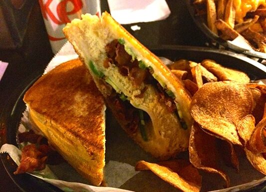 Grilly Cheese Food Truck Gallery 6