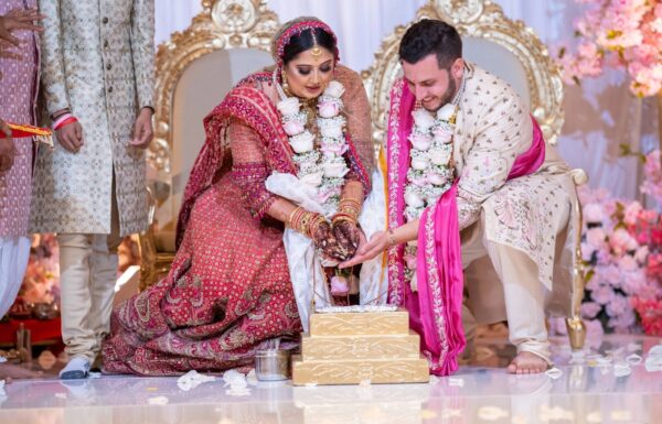 A Lavish Hindu Wedding with Vibrant Florals & Acrobatic Performers