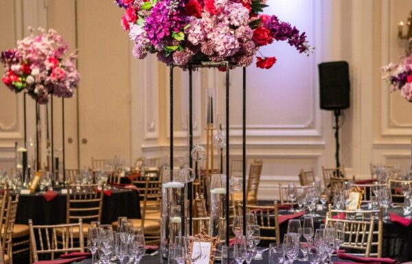 A Lavish Hindu Wedding with Vibrant Florals & Acrobatic Performers
