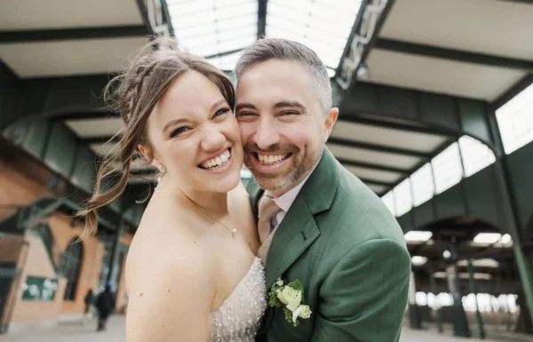 This Jet-Setting Couple Embraced a Love of Travel at Their Wedding