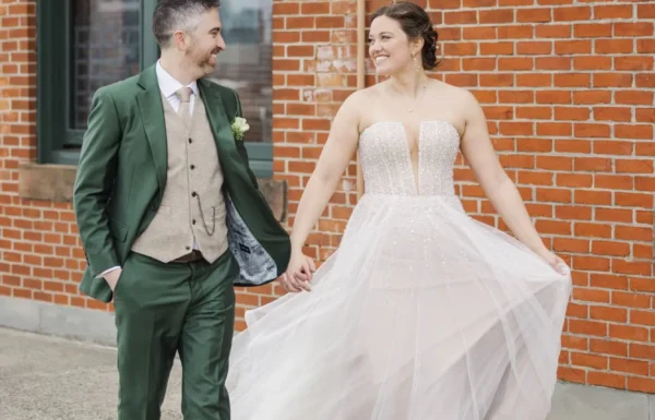 This Jet-Setting Couple Embraced a Love of Travel at Their Wedding