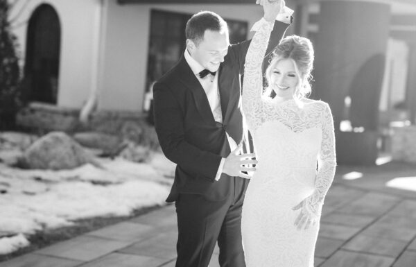 “Wedding Planning Doesn’t Have to be Stressful,” Says This Bride