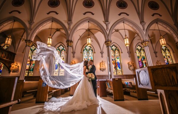 A Classic, Romantic Wedding Focused on Family and Faith
