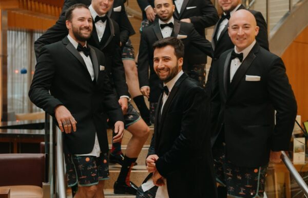A City-Chic Winter Wedding Complete With a Vintage NYC Cab
