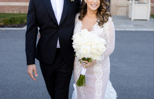 “Hints of Gold in Everything” at This Natirar Wedding