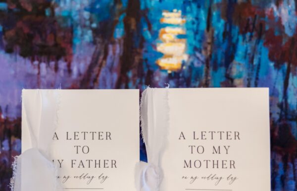 “Hints of Gold in Everything” at This Natirar Wedding