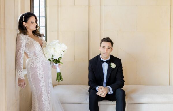 “Hints of Gold in Everything” at This Natirar Wedding