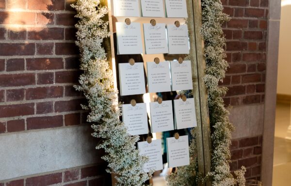 “Hints of Gold in Everything” at This Natirar Wedding
