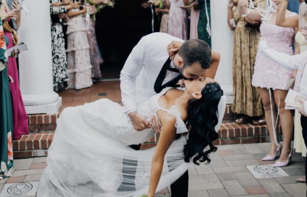 An Elegant Country Club Wedding with a Pastel Palette