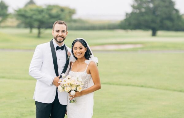 An Elegant Country Club Wedding with a Pastel Palette