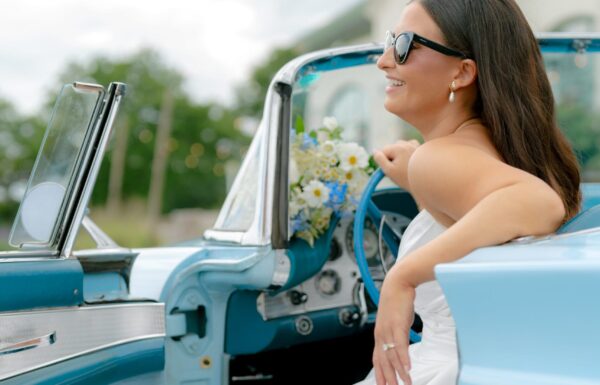 This Wedding Photographer’s Big Day Had a Coastal-Chic Vibe