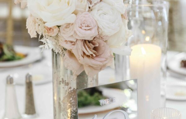 Modern Glamour Plus a Martini Bar on This Big Day