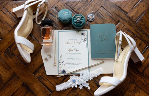 A Beautiful Big Day With Pops of Lavender and Deep Blue