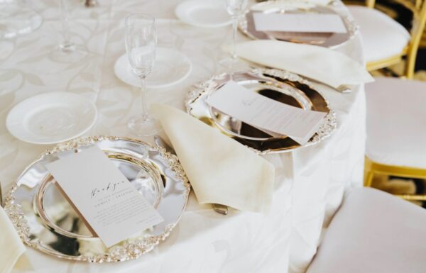 A Timeless Black and White Palette Plus Entertainers on Stilts at This Wedding
