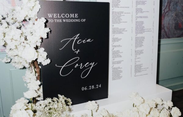 A Timeless Black and White Palette Plus Entertainers on Stilts at This Wedding