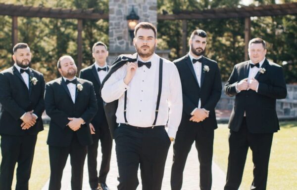 A Modern Meets Rustic Wedding at a Charming Inn