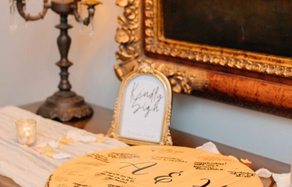 A Modern Meets Rustic Wedding at a Charming Inn