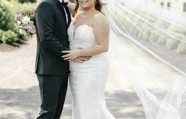 A Summer Winery Wedding with Touches of Pink