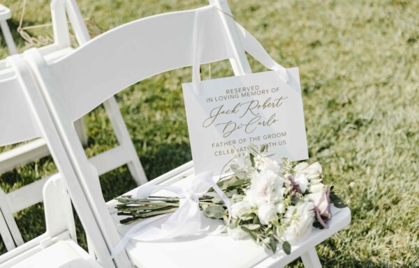 A Summer Winery Wedding with Touches of Pink