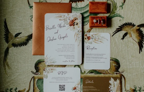 A Food Truck Frenzy and Boho Vibe For This Fall Vineyard Wedding