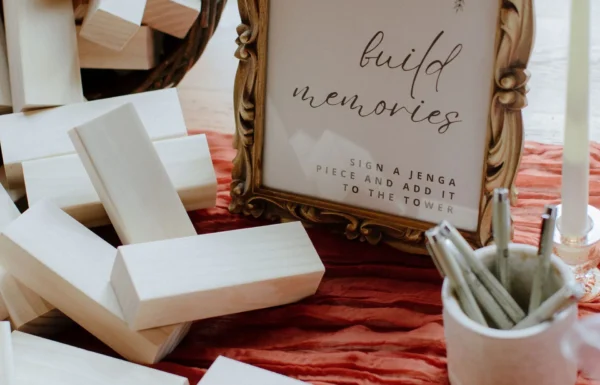 A Food Truck Frenzy and Boho Vibe For This Fall Vineyard Wedding