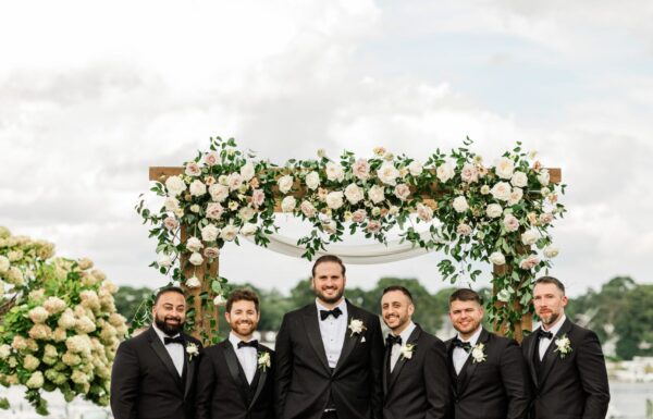 A Chic, Romantic Late-Summer Wedding at the Shore