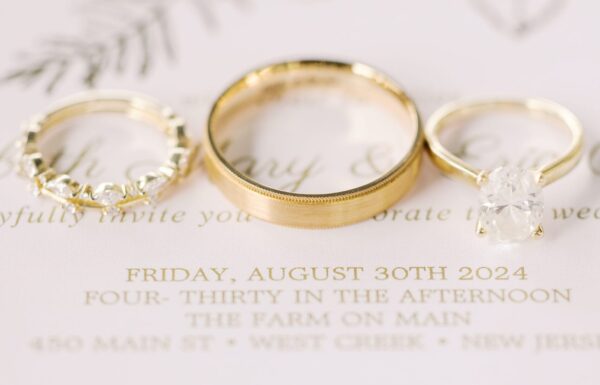 The Venue For This Wedding Offered an Elevated Barn Meets Coastal Aesthetic