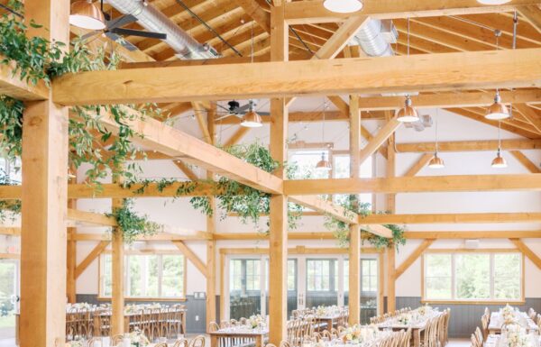 The Venue For This Wedding Offered an Elevated Barn Meets Coastal Aesthetic