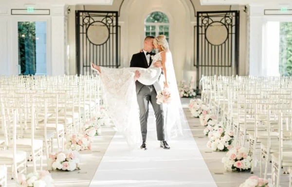A Glamorous Big Day at This Couple’s “Dream Venue”