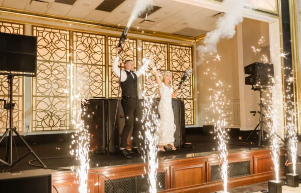 A Glamorous Big Day at This Couple’s “Dream Venue”