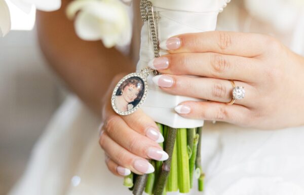 Historic Charm Combined With Modern Elegance at This Shadowbrook Wedding