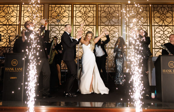 Historic Charm Combined With Modern Elegance at This Shadowbrook Wedding