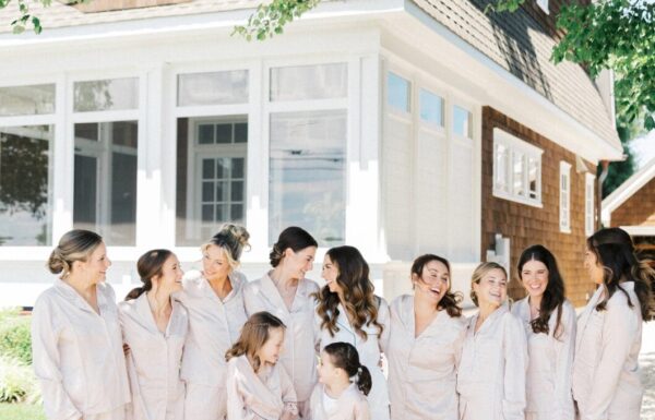 A Nautical Vibe and Intimate Boat Ride at This Waterfront Wedding