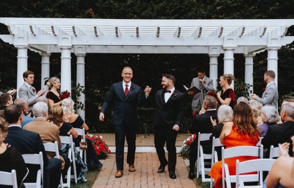 An Elegant and Romantic Wedding With Pops of Blue, Red and Gold