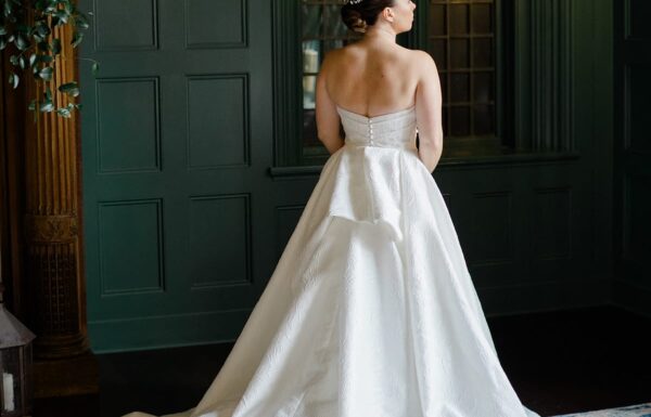 Classic Elegance at This Fall Wedding at Natirar