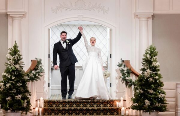 An Elegant New Year’s Eve Wedding at the Shore Focused on Faith & Family