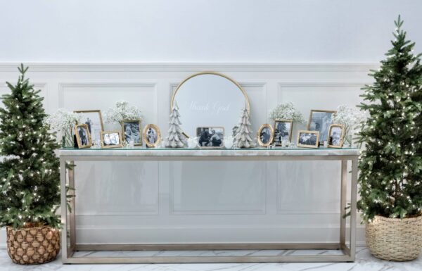 An Elegant New Year’s Eve Wedding at the Shore Focused on Faith & Family