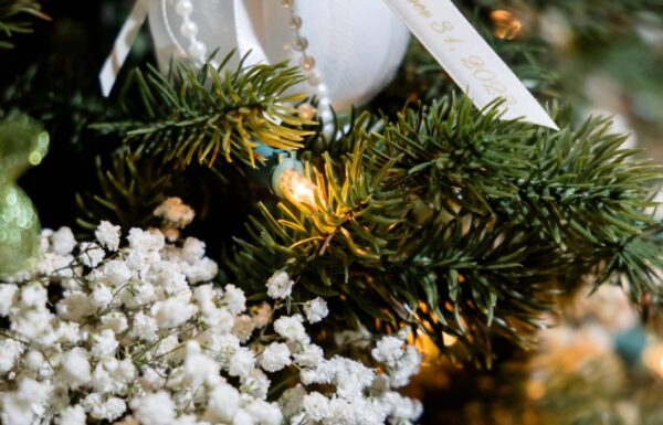 An Elegant New Year’s Eve Wedding at the Shore Focused on Faith & Family