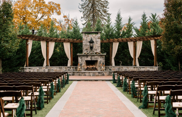 A Dark and Moody Fall Wedding With All the Bookish Touches